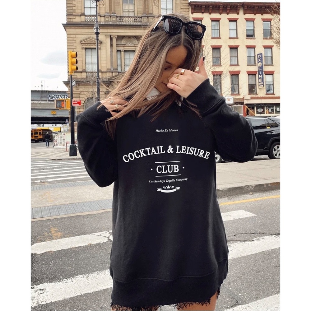 Los Sundays Tequila ‘Cocktail & Leisure Club’ Crewneck Sweatshirt